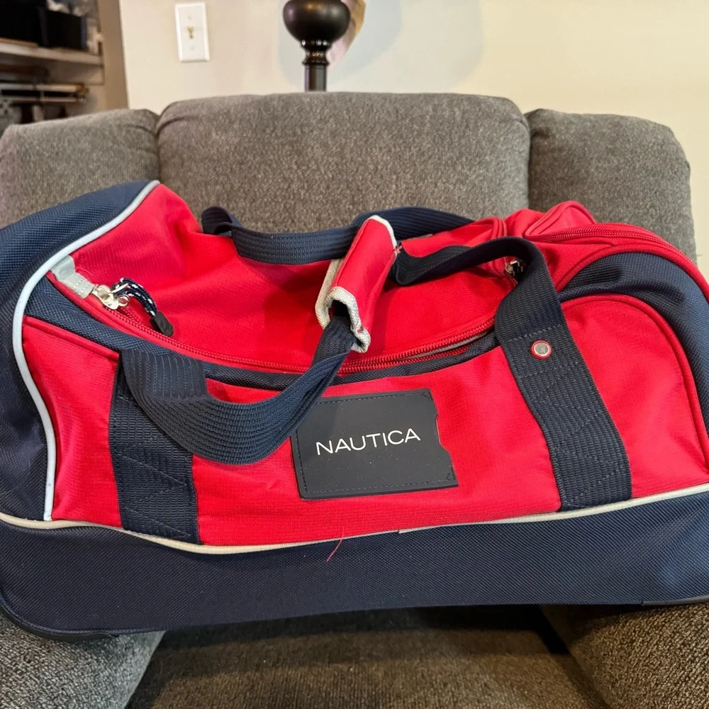 Nautica Red and Navy Men's Bag - Picture 9 of 15